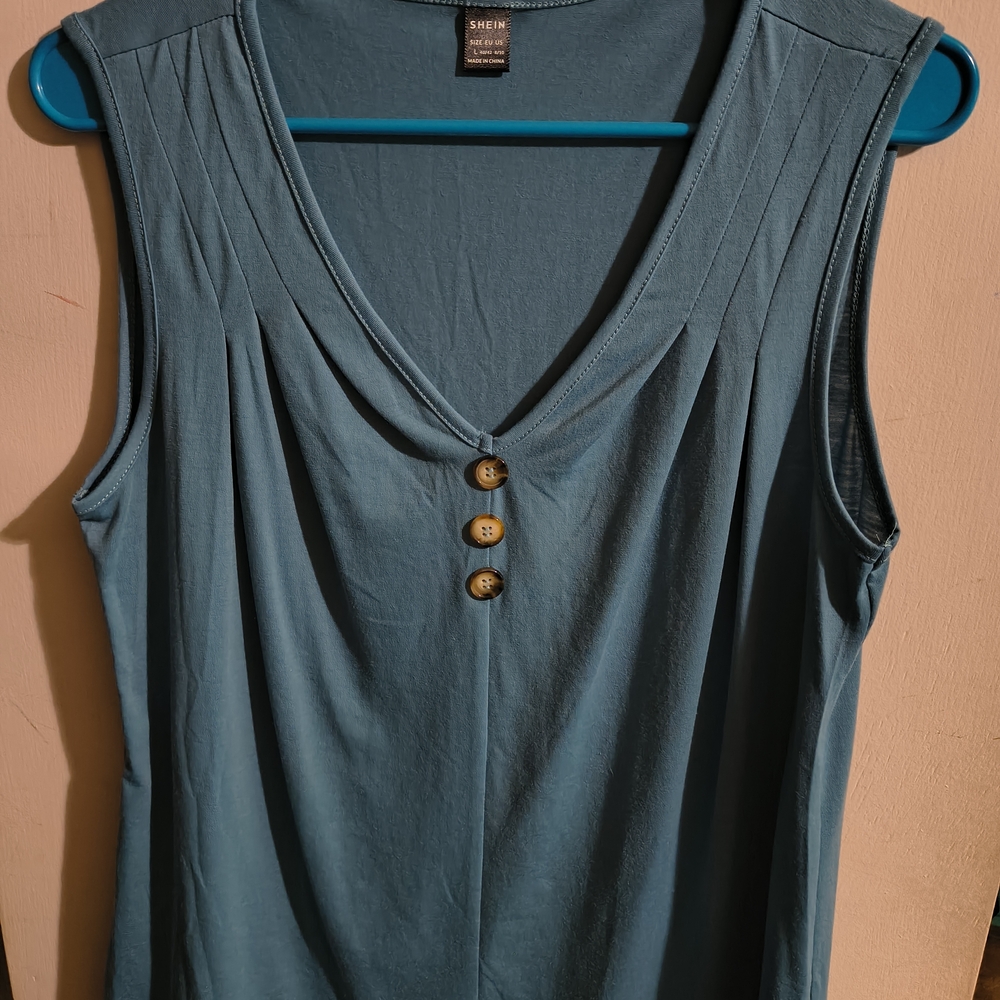 SHEIN Teal Blue Sleeveless V-Neck Button Front Tank